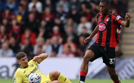 ليفربول يستمر في سعيه لإيجاد بديل لصلاح رغم استثمار نصف مليار يورو في الهجوم