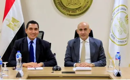 وزير التعليم ووزير الشباب والرياضة يناقشان سبل تعزيز الرياضة المدرسية وتفعيل مبادرات اكتشاف وتنمية المواهب الرياضية
