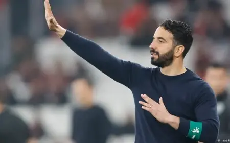 نادي ميلان يؤكد دعمه للمدرب أموريم بعد الهزيمة أمام بنفيكا