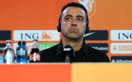 تشافي يدعو المشككين في هولندا لمتابعة الدوري السعودي برؤية جديدة