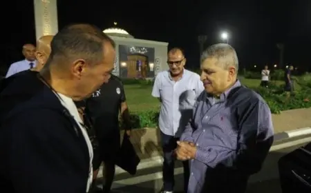 رئيس هيئة قناة السويس يلتقي بمنتخب الشباب ويشدد على دعم المنتخبات الوطنية