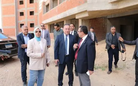 جولة وزير التعليم العالي والقائم بعمل وزير الثقافة في فرع جامعة الإسكندرية بمدينة برج العرب