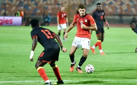 أخطاء حسام حسن تهدد آمال منتخب مصر بعد التعادل مع أنجولا