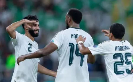 السعودية تتصدر المشهد وتتأهل لنصف نهائي خليجي 27 بثلاثية مذهلة ضد عُمان