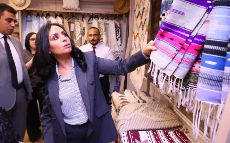 افتتاح وزيرة التضامن لمعرض لوتس لدعم الصناعات الريفية والبيئية في العجوزة
