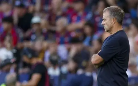 اختيار هانزي فليك كأفضل مدرب لشهر سبتمبر في الدوري الإسباني