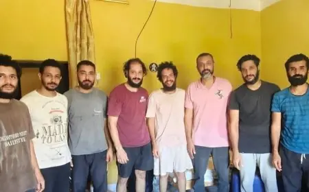 وزارة الخارجية تعلن الإفراج عن البحارة المصريين المخطوفين بسفينة في الصومال