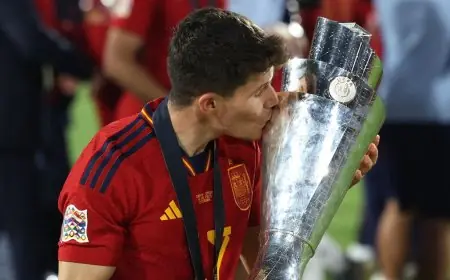 عودة فران غارسيا إلى منتخب إسبانيا بقرار من لويس دي لا فوينتي بعد غياب 3 سنوات