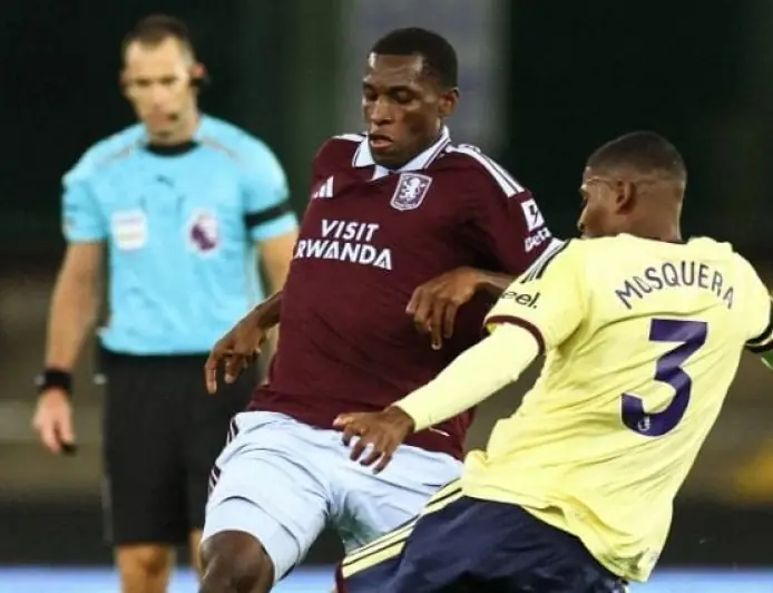 أرسنال يحقق انتصارًا مهمًا على أستون فيلا بفضل هدف ساكا في الدوري الإنجليزي