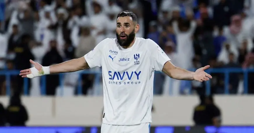 أبرز اللاعبين المتاحين في سوق الانتقالات بعد انتهاء الصيف