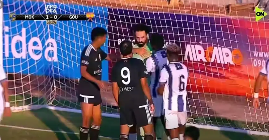 محمود أبو السعود يُغمى عليه بعد حادث مؤلم مع مهاجم الجونة