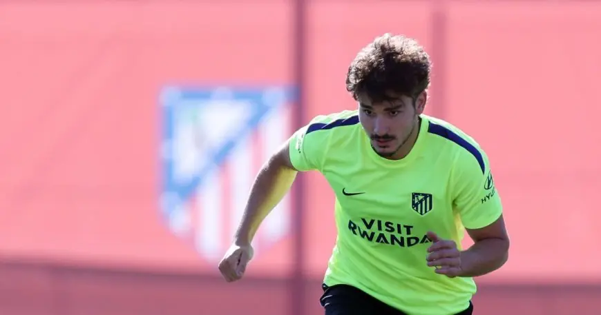 مورينيو يوجه تحذيرا لخوليان ألفاريز من مخاطر الاستياء في صفوف أتلتيكو مدريد