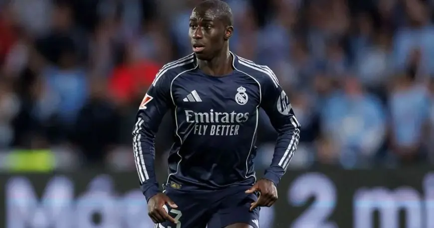 اكتشف السبب الغريب لاستبعاد ميندي من دوري أبطال أوروبا مع ريال مدريد