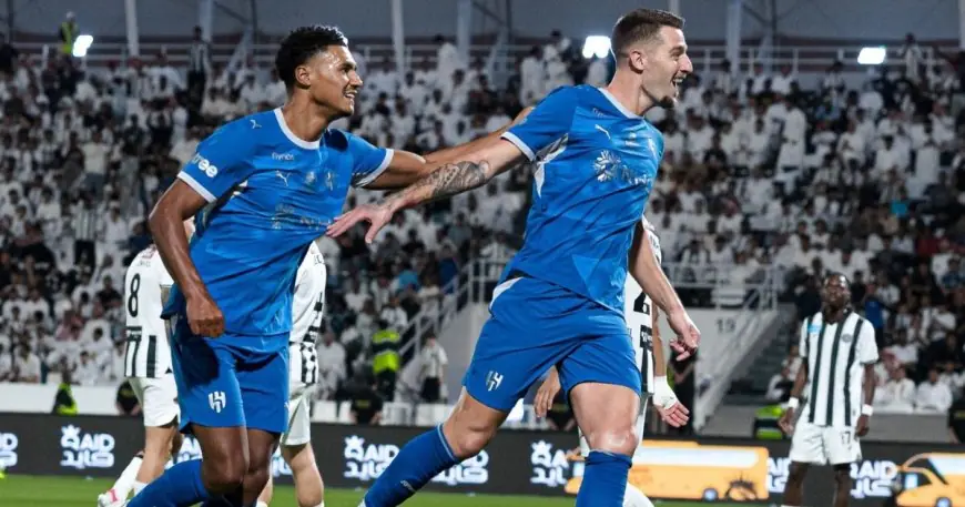 الهلال المتألق يتغلب على الشباب والقائم في انطلاقة مثيرة لمارتينيلي