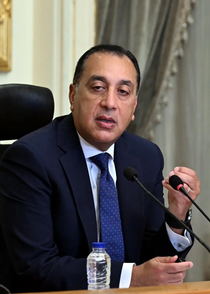 رئيس الوزراء يسلط الضوء على إنجازات وتطورات الهيئة العامة للرعاية الصحية