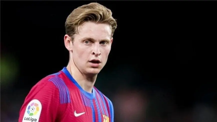 فرينكي دي يونج يواصل التعافي وموعد عودته إلى برشلونة يقترب