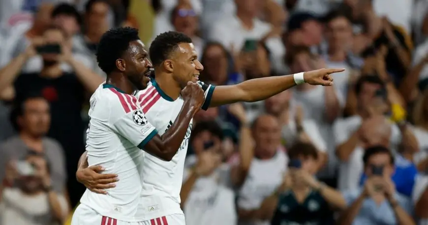 ماركا تكشف كيف يواجه لاعبو ريال مدريد صافرات الاستهجان بهدوء