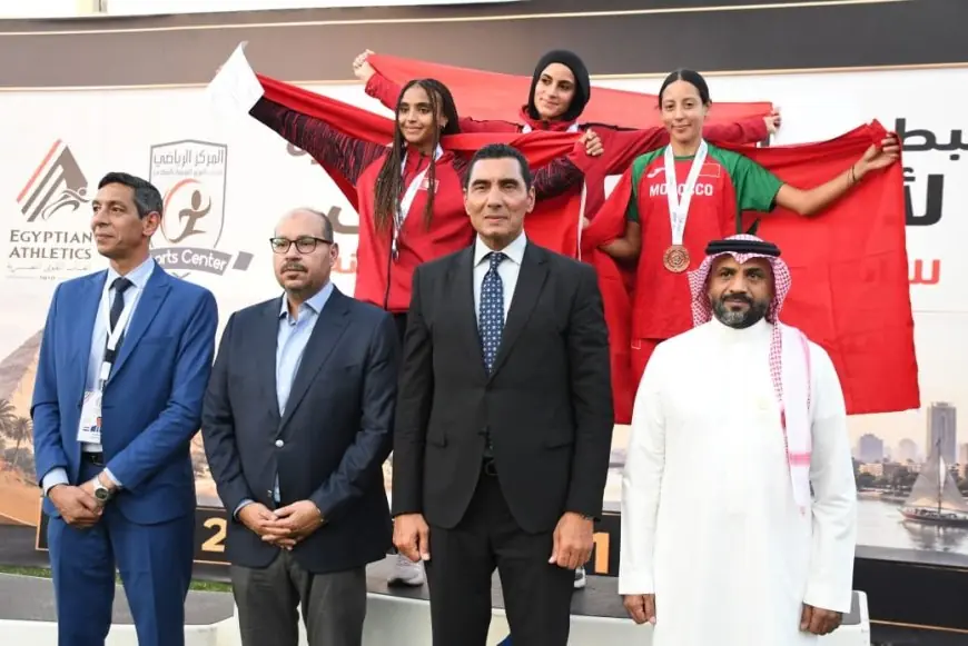 وزير الرياضة يهنئ أبطال منتخب ألعاب القوى للناشئين والناشئات بالتتويج في البطولة العربية