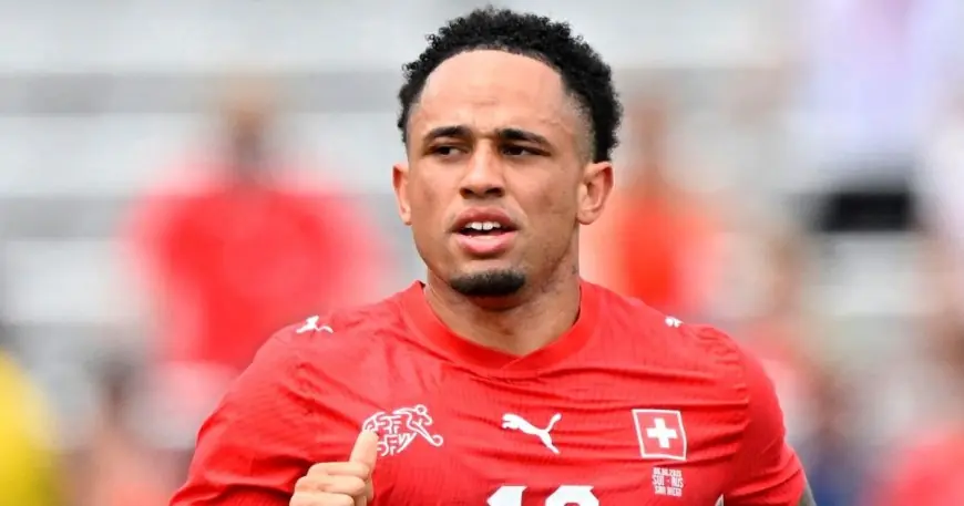 رفض أوكافور يلغي انضمامه لمنتخب سويسرا بسبب خلاف جديد مع المدرب ياكين