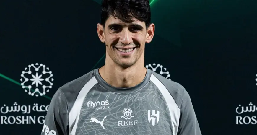 الهلال في ترقب لـ بونو الحارس قبل التحدي الكبير ضد التعاون
