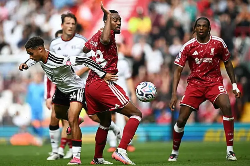 ليفربول يواجه فولهام بتعادل محبط ويواصل إهدار النقاط الثمينة