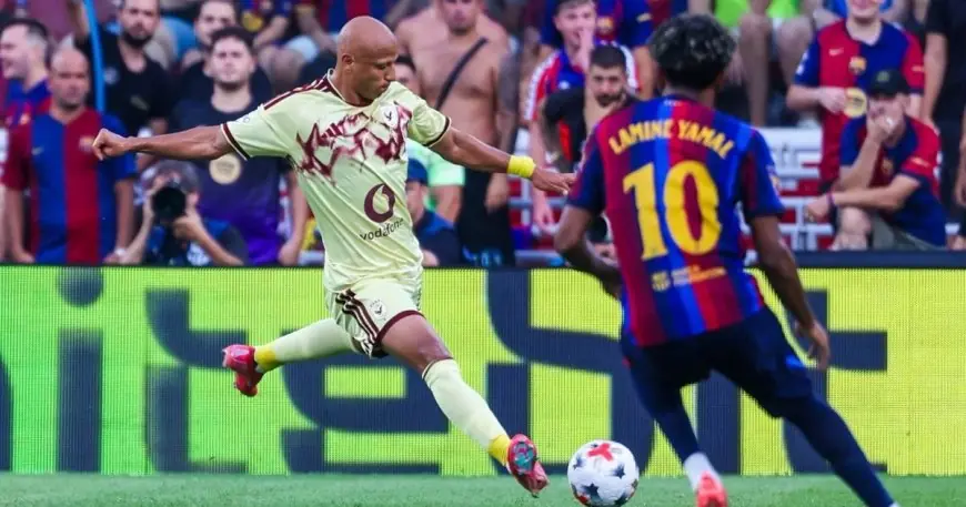 الأهلي يناقش اختيار بديل مميز لتعويض المدافع المصاب جزار