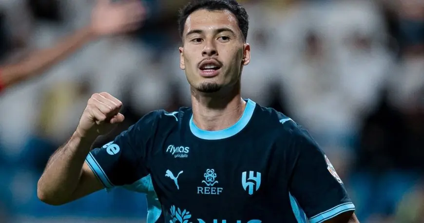 مارتينيلي يتصدر التشكيلة المثالية للجولة السابعة في الدوري السعودي