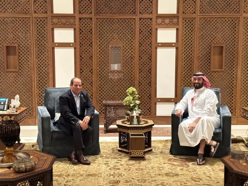استكشاف تاريخ وعراقة العلاقات المصرية السعودية على مدى 100 عام