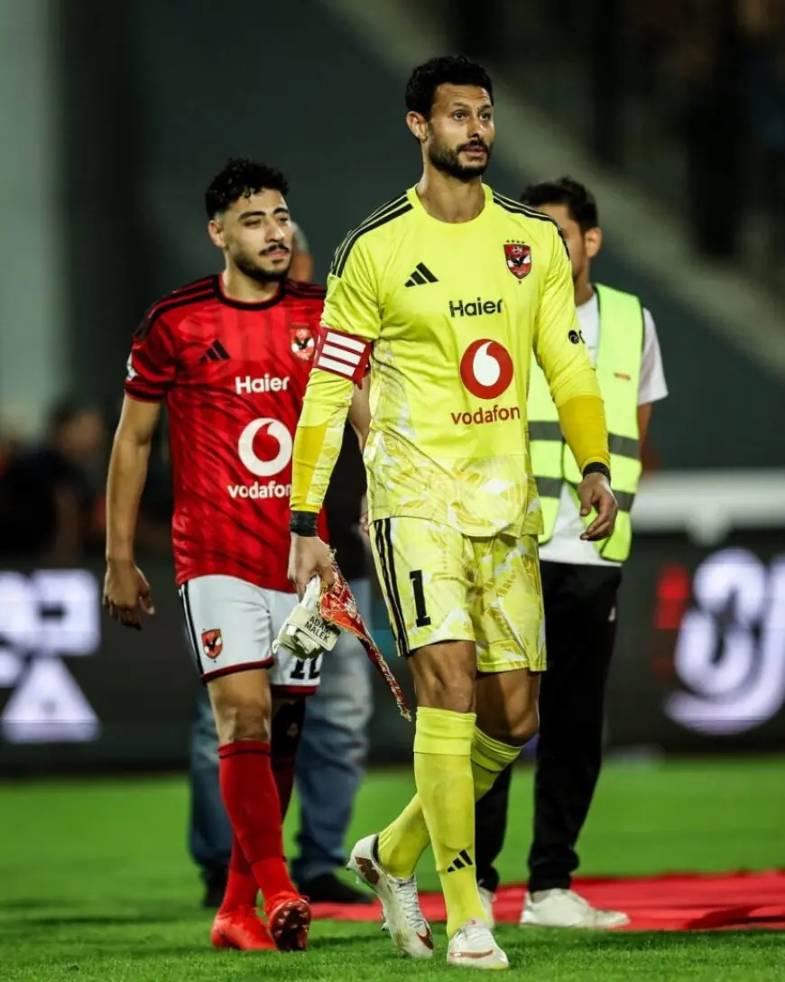 إصابة محمد الشناوي خلال تدريبات الأهلي تثير قلق الجماهير