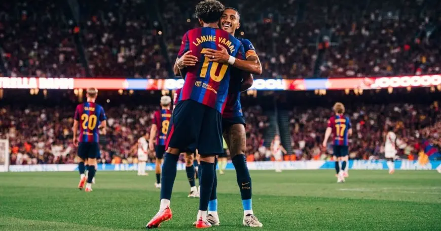 تشكيلة برشلونة ضد راسينغ في الدوري الإسباني لا راحة للنجوم