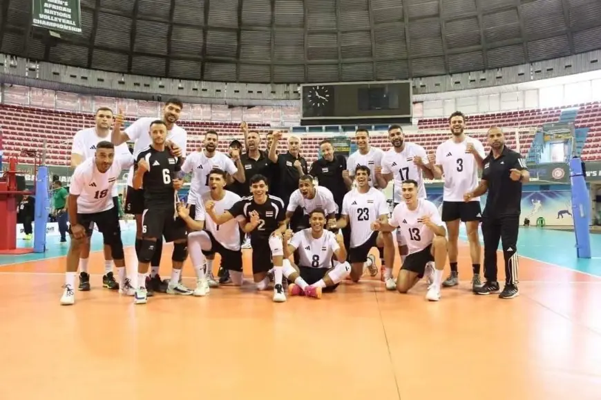 منتخب مصر يتألق ويتصدر مجموعته بفوزه على المغرب في أمم أفريقيا للكرة الطائرة