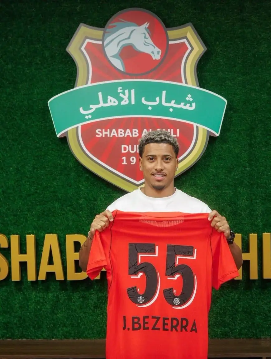 بيزيرا يعبر عن فرحته بالانضمام إلى شباب الأهلي الإماراتي بعد انتهاء مشواره مع الزمالك