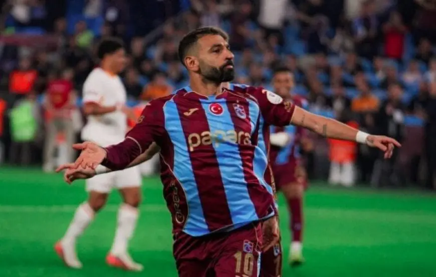 ٣٩ دقيقة مثيرة في مباراة القمة.. محمد صلاح يسجل هدفين ويصنع هدفًا أمام غالاتا سراي