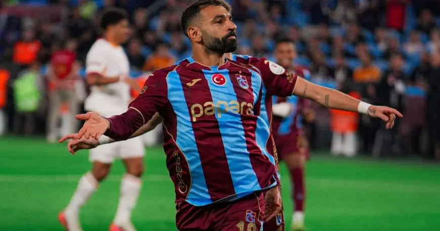محمد صلاح يواصل التألق: كم “هاتريك” أحرز في مسيرته بعد ثلاثية غلطة سراي
