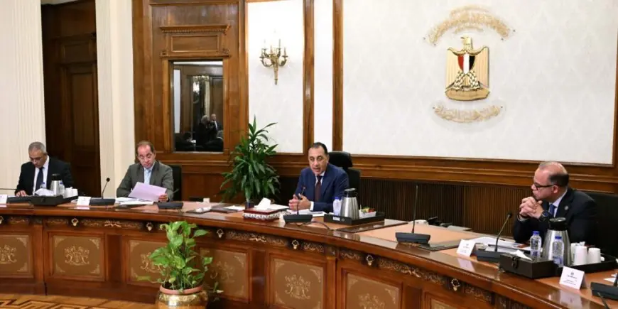 رئيس الوزراء يواصل دعم الإنتاج المحلي وتعزيز التصنيع الوطني لرفع مستوى الصادرات