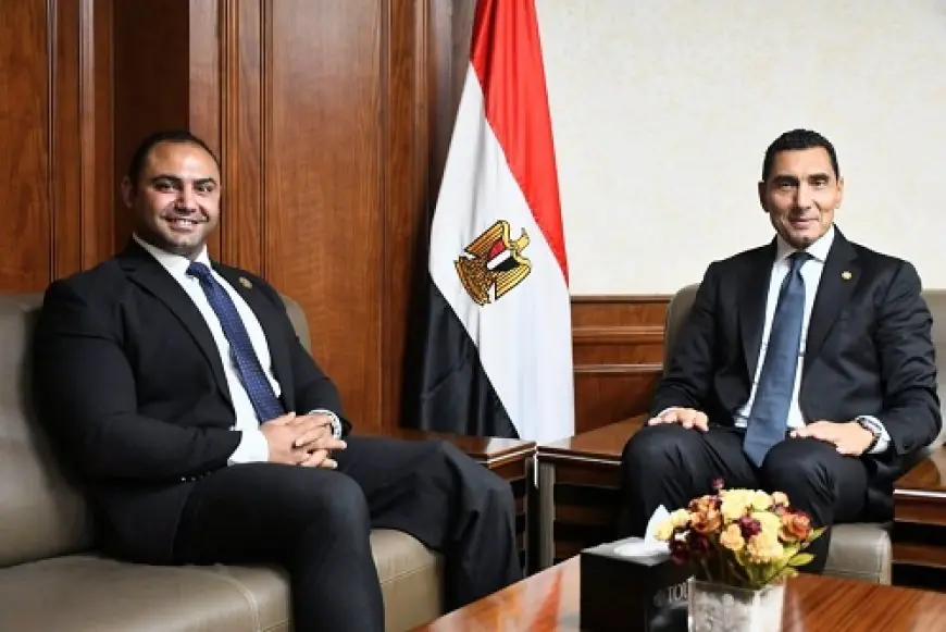 وزير الرياضة يرحب بأحمد عبد اللطيف بطل العالم في الووشو كونغ فو