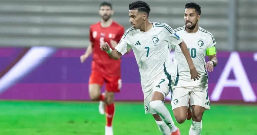 المنتخب السعودي يكشف عن مخالفة متكررة لمصعب الجوير تتعلق بوجبة