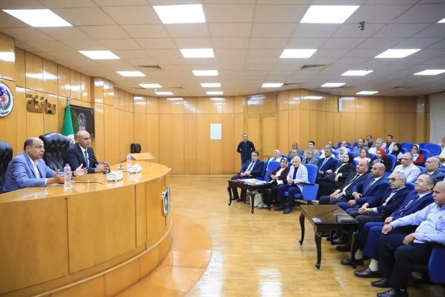 وزير التربية والتعليم يؤكد على ضرورة امتلاك مديري المدارس لمهارات القيادة واتخاذ القرارات وحل المشكلات بحنكة