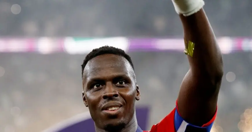 إدوارد ميندي يأمل في تقبل المغرب لتصريحاته حول فوز السنغال بلقب إفريقيا