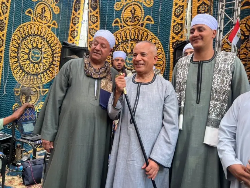 أحمد موسى يوجه شكره لأهالي قريته بارتداء الجلابية الصعيدي بعد تعافيه الكامل
