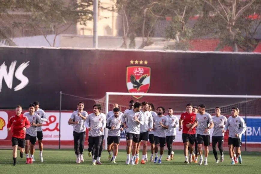 استعدادات الأهلي لعودة الدوري: تدريبات بدنية وفنية مكثفة في المران الأخير