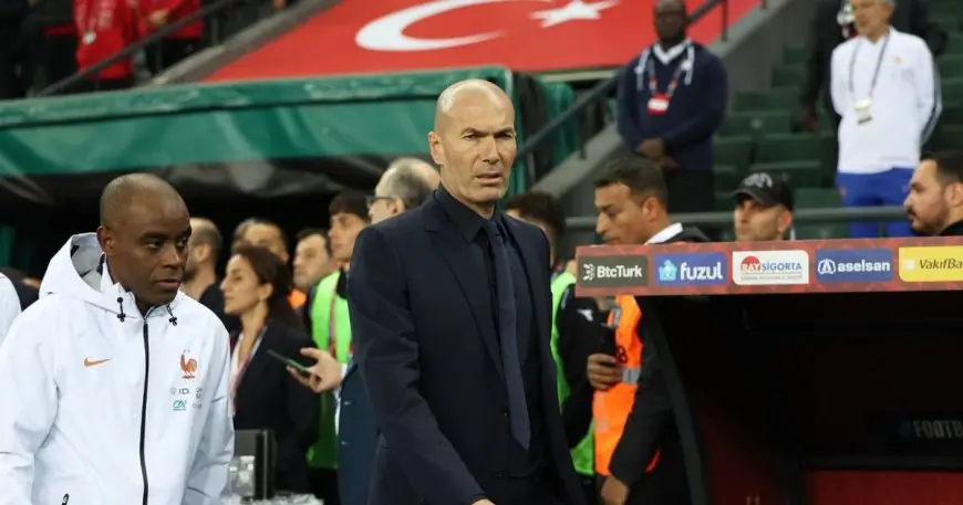 مبابي يقود زيدان لتحقيق فوز مثير مع منتخب فرنسا قبل أن يصاب