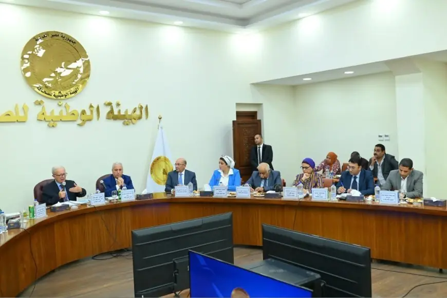 نائب رئيس الوزراء يناقش استراتيجية إعادة هيكلة المؤسسات الصحفية الوطنية وتعزيز استدامتها المالية