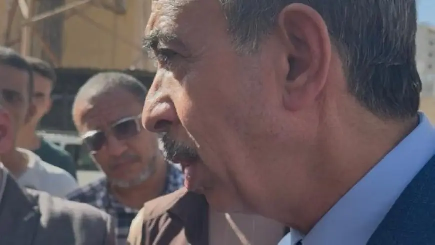 محافظ سوهاج يستجيب لطلب سيدة ويوفر لها مصدر رزق بإعطائها كشك