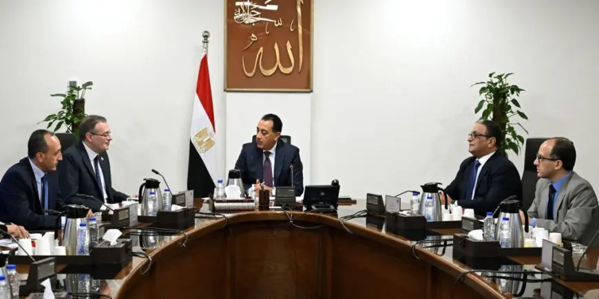 متحدث الحكومة يكشف عن تحضيرات لمؤتمر أكتوبر وتعدد التصورات المطروحة