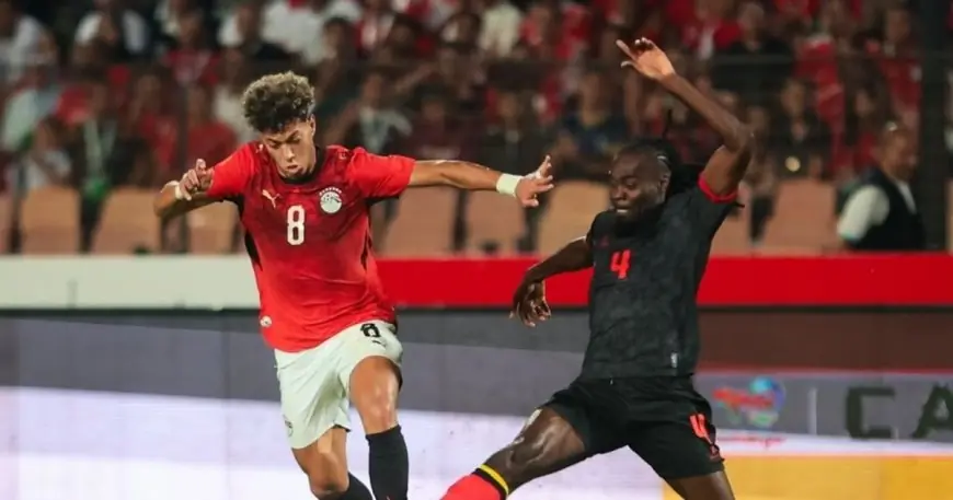 إمام عاشور يروي تفاصيل تغيير 3 أحذية مع منتخب مصر وإصابته بحرق في القدم