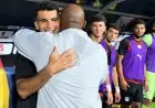 مفاجأة «حضن» من «موسيماني» لـ «زيزو» خلال مباراة مصر وجنوب إفريقيا «فيديو»