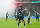 السعودية تسيطر بثنائية مذهلة على الإمارات في الشوط الأول من نهائي كأس الخليج