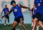 برشلونة يعزز صفوفه بعودة رافينيا استعدادًا لكلاسيكو مثير ومعركة حاسمة في باريس