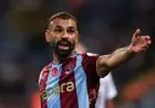 إشادة كانافارو بمحمد صلاح: سعيد لأنني لم أتنافس معه في الملاعب